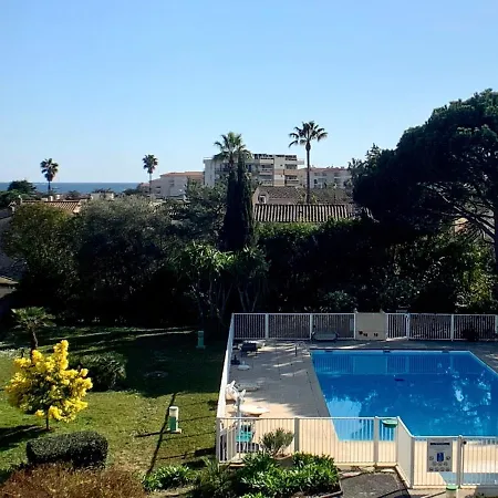 Апартаменты Vallauris Avec Piscine A Juan Les Pins T2