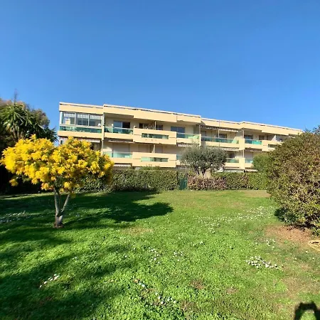 아파트 Vallauris Avec Piscine A Juan Les Pins T2